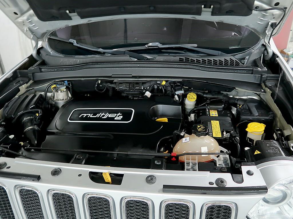 Jeep Renegade 2016 Gris - Importación desde Corea - HF Imports Iquique - Foto 7