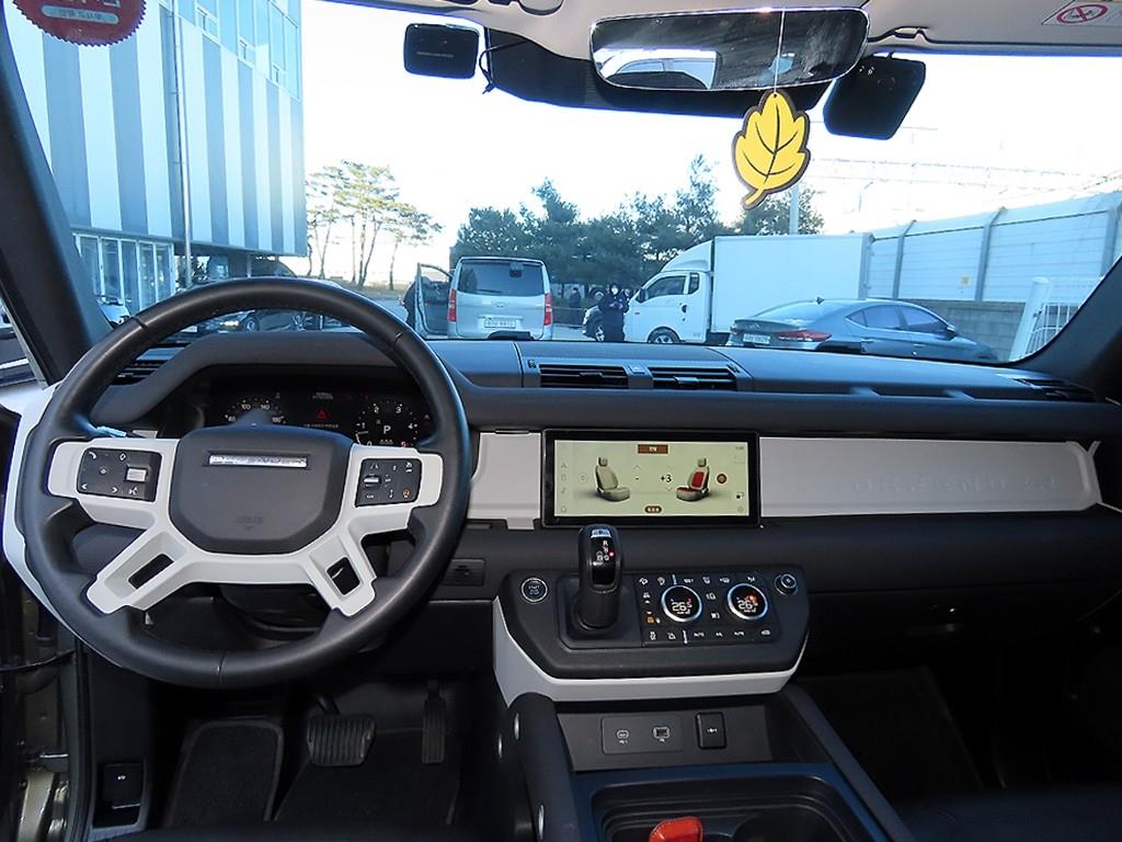 Land Rover Defender - Vista 7