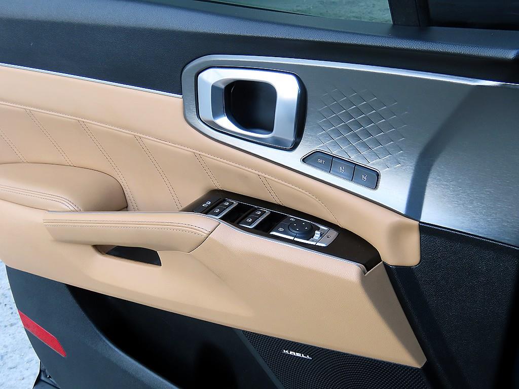 KIA Sorento - Vista 12