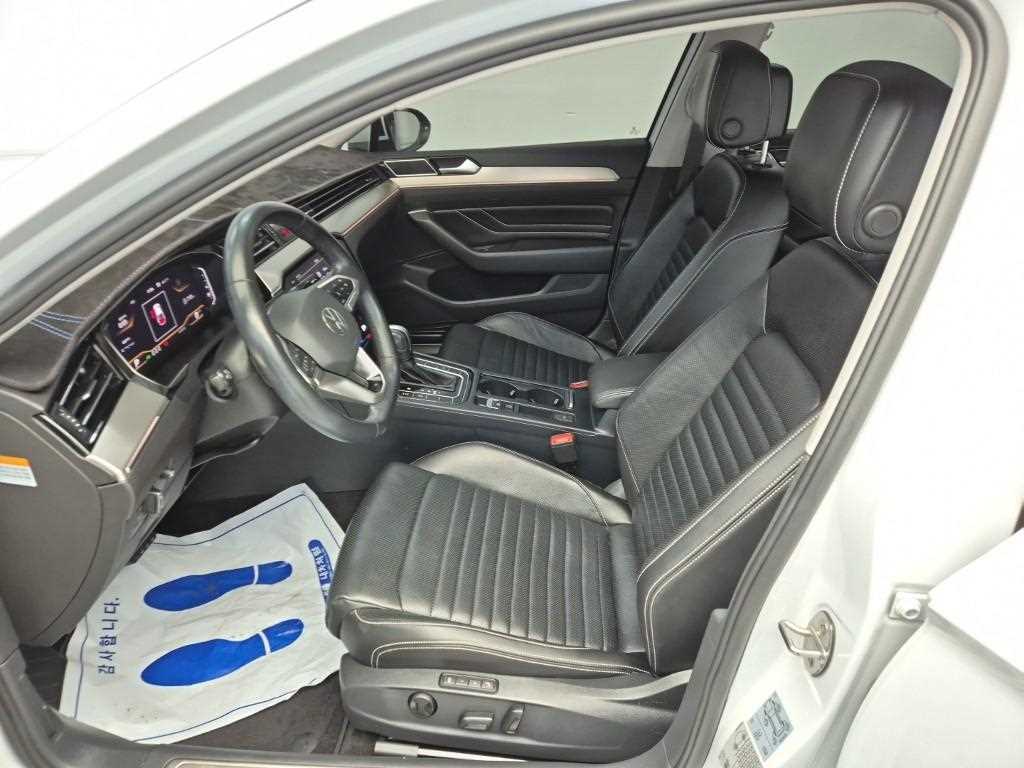 Volkswagen Passat - Vista 11