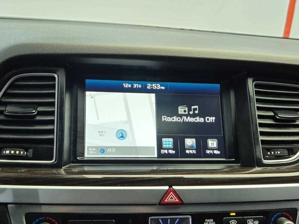 Genesis G80 2017 Negro - Importación desde Corea - HF Imports Iquique - Foto 13