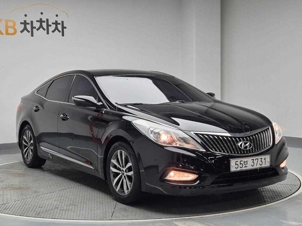 HYUNDAI Grandeur - Vista 4