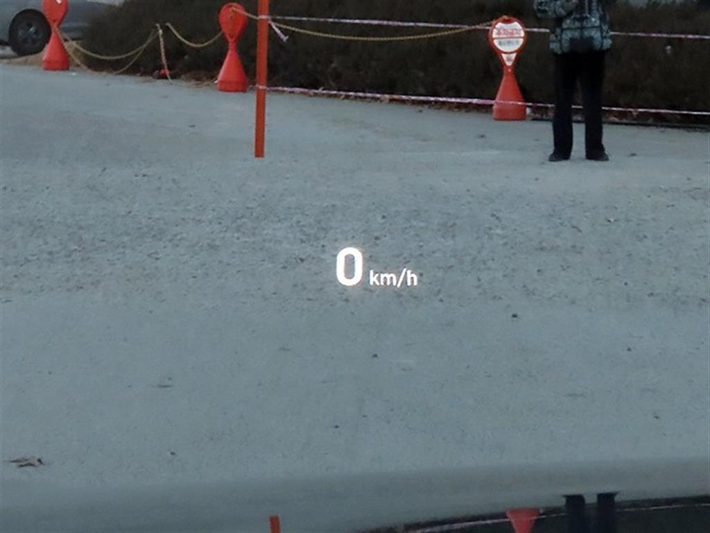 Genesis G80 - Vista 10