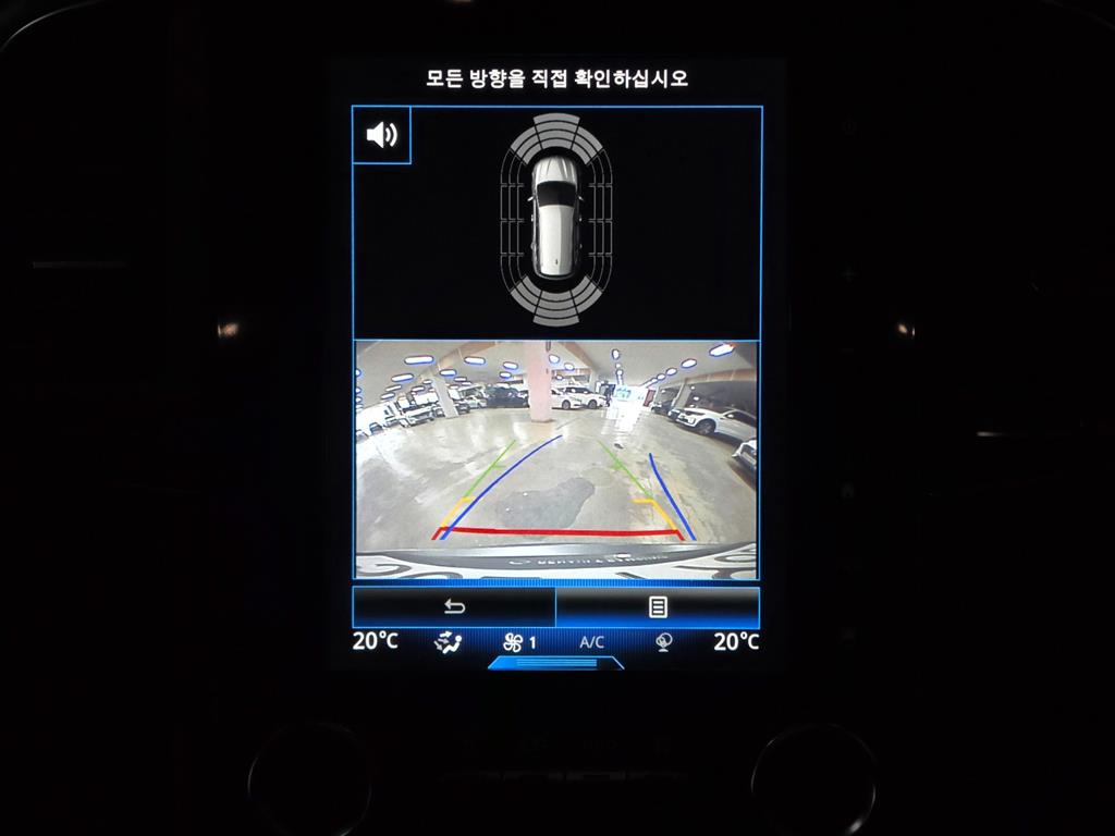 SAMSUNG QM6 - Vista 12