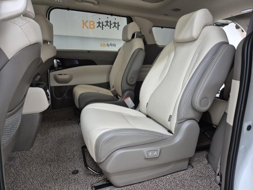 KIA Carnival 2024 Blanco - Importación desde Corea - HF Imports Iquique - Foto 13