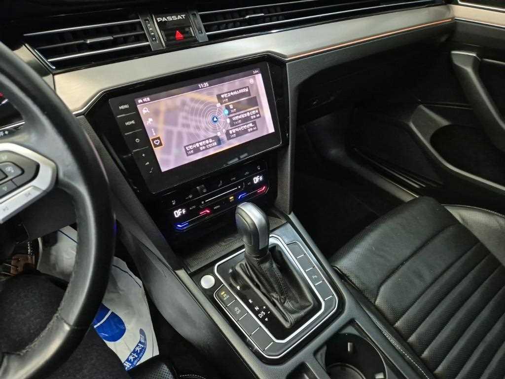 Volkswagen Passat - Vista 10