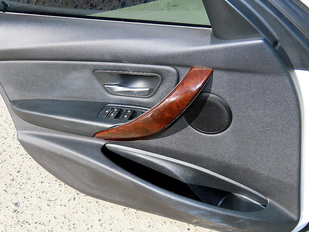 BMW 3 series - Vista 11