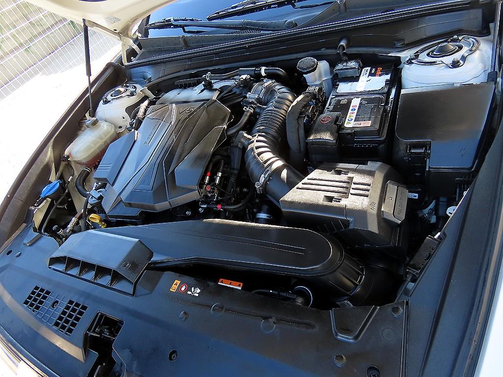 HYUNDAI Grandeur 2023 Blanco - Importación desde Corea - HF Imports Iquique - Foto 19