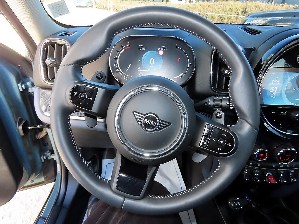 Mini Countryman - Vista 8