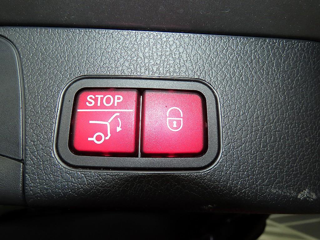 Mercedes Benz GLB Class 2021 Gris - Importación desde Corea - HF Imports Iquique - Foto 16