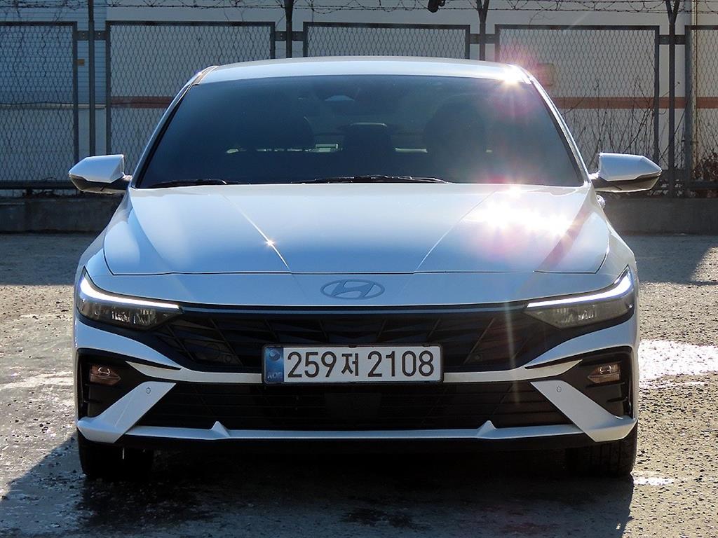 HYUNDAI Avante 2025 - Importación desde Corea - HF Imports Iquique - Foto 1