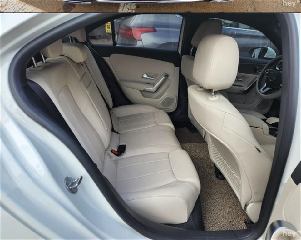 Mercedes Benz A Class - Vista 4