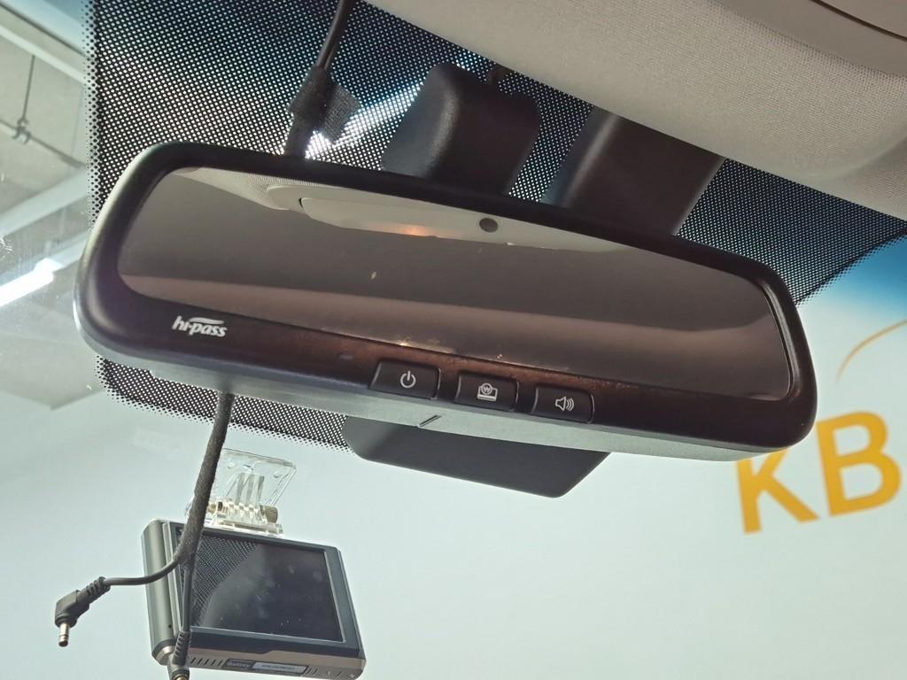 Ssangyong Tivoli 2017 Azul - Importación desde Corea - HF Imports Iquique - Foto 16