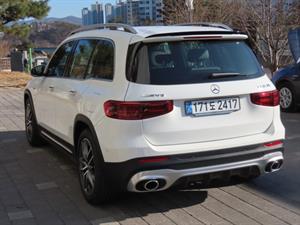 Mercedes Benz GLB Class - Vista 8