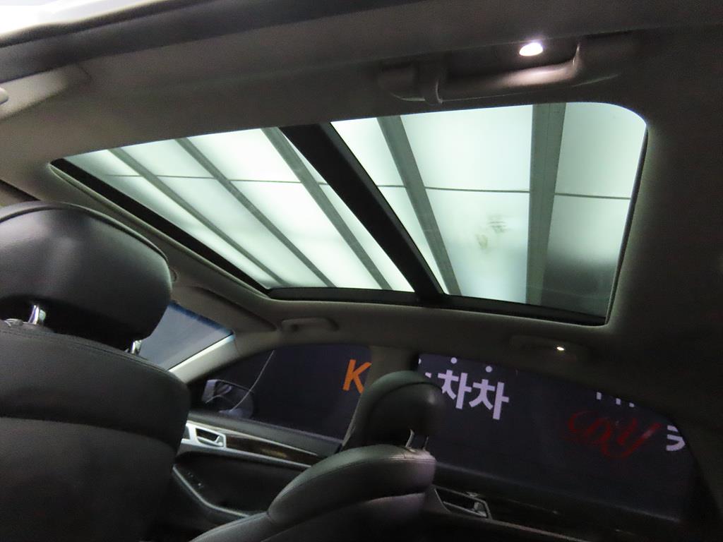 HYUNDAI Genesis 2016 Blanco - Importación desde Corea - HF Imports Iquique - Foto 18