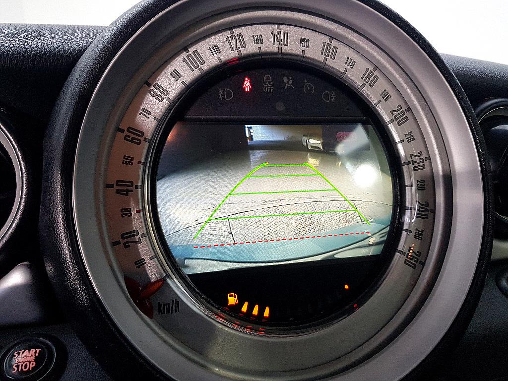 Mini Cooper - Vista 11