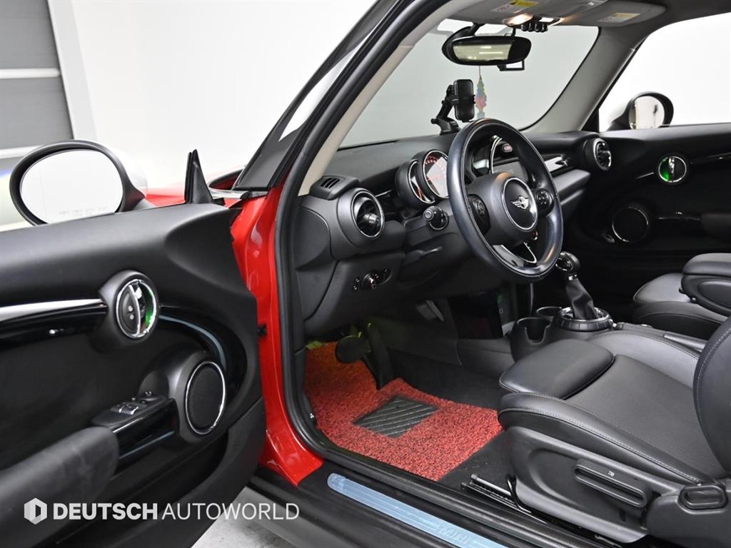 Mini Cooper - Vista 11