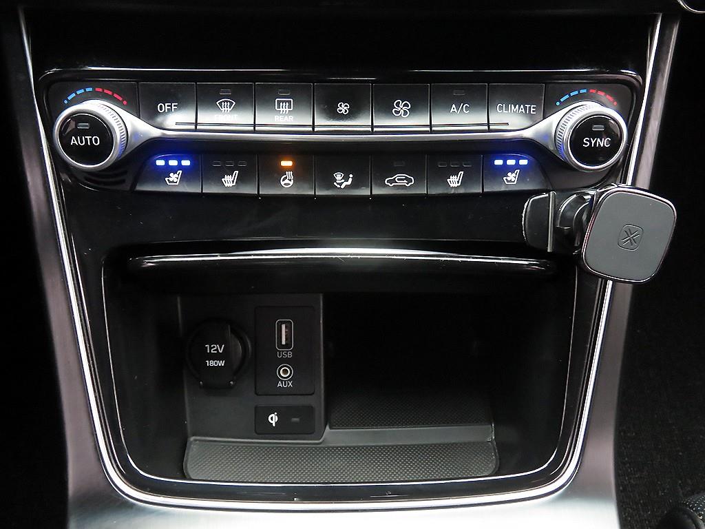 HYUNDAI Grandeur - Vista 12