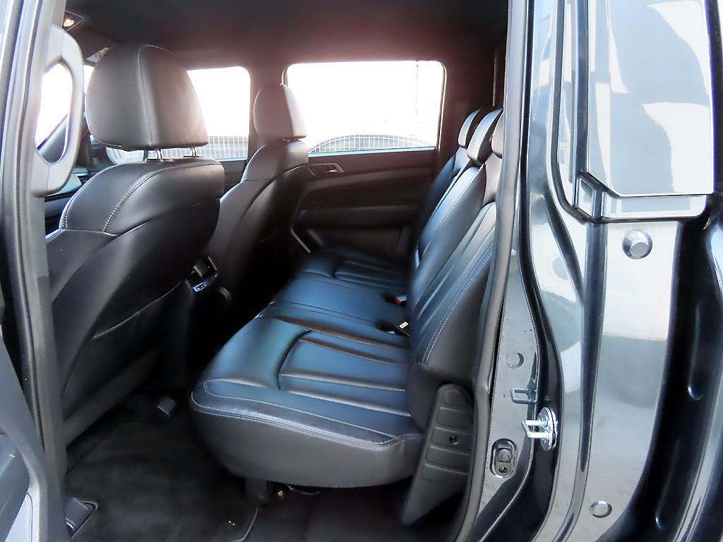 Ssangyong Rexton - Vista 6