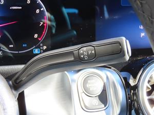 Mercedes Benz GLB Class - Vista 12