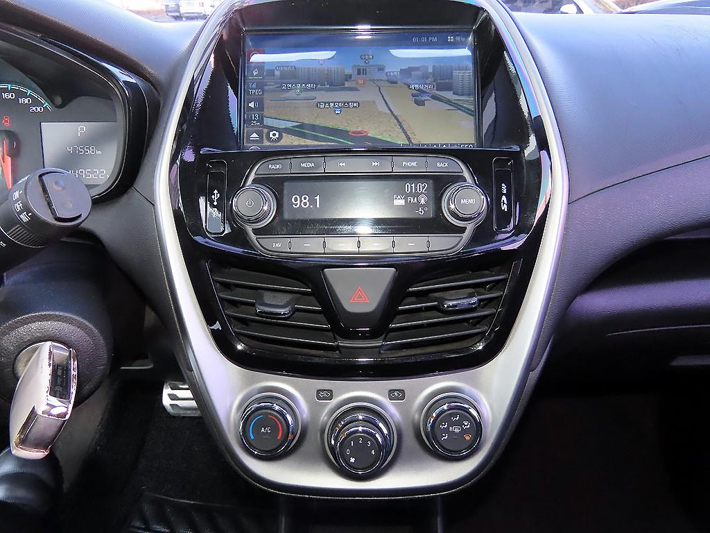 Chevrolet Spark 2017 Blanco - Importación desde Corea - HF Imports Iquique - Foto 13