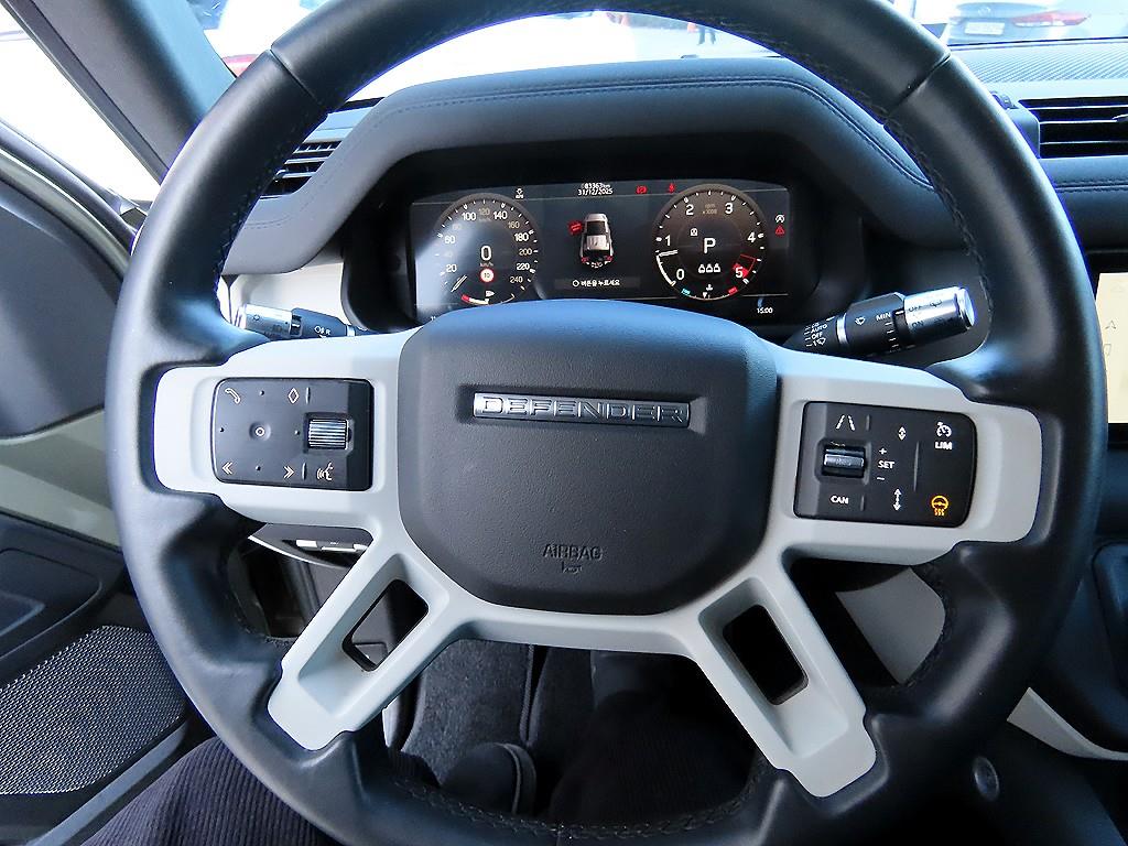 Land Rover Defender - Vista 8