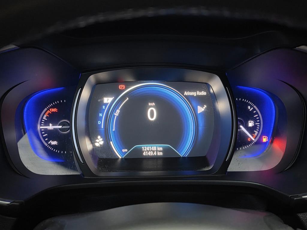 SAMSUNG QM6 - Vista 12