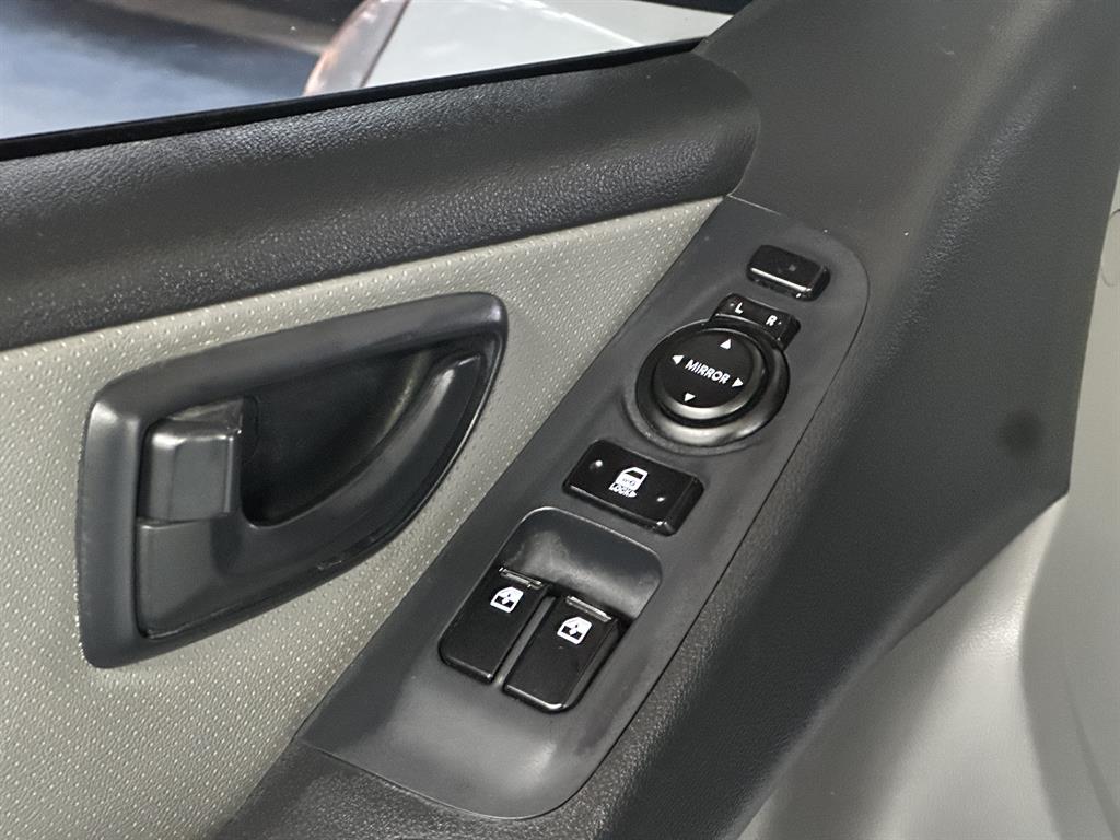 HYUNDAI Starex - Vista 10