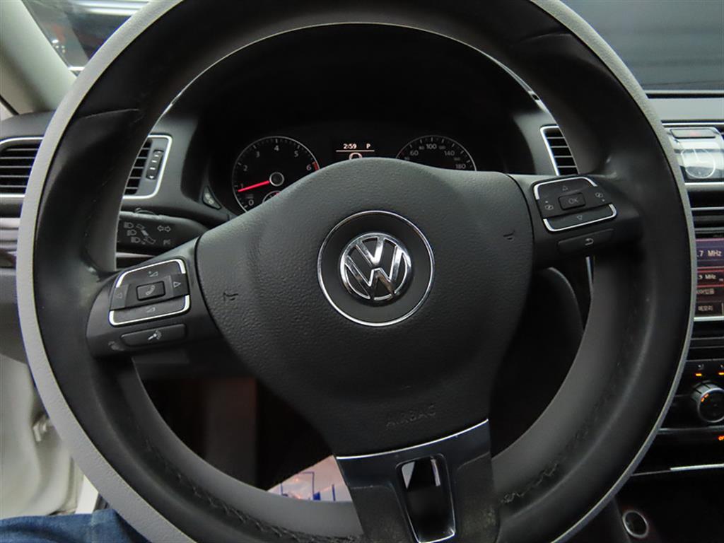 Volkswagen Passat - Vista 8