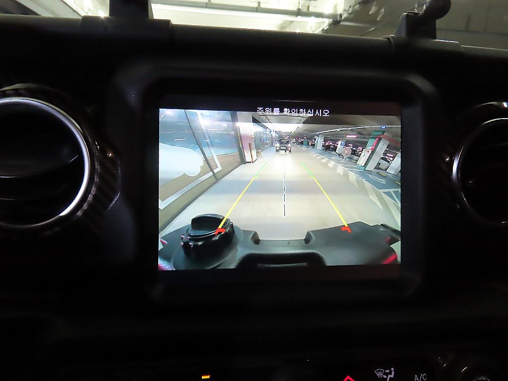 Jeep Wrangler 2023 Negro - Importación desde Corea - HF Imports Iquique - Foto 13