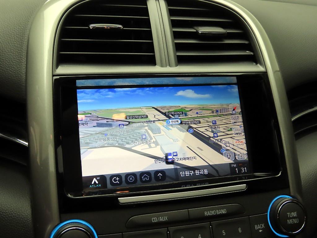 Chevrolet Malibu - Vista 8