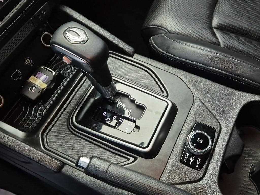 Ssangyong Rexton - Vista 8