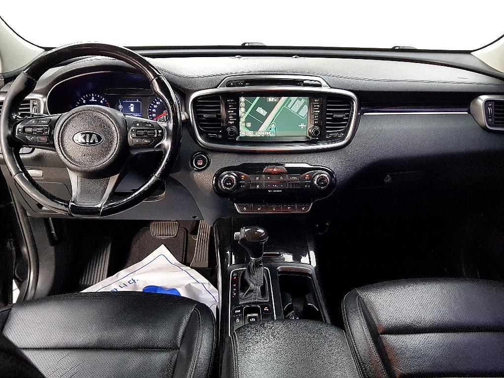 KIA Sorento - Vista 5