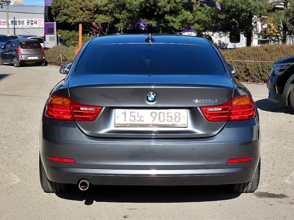 BMW 4 Series - Vista 4