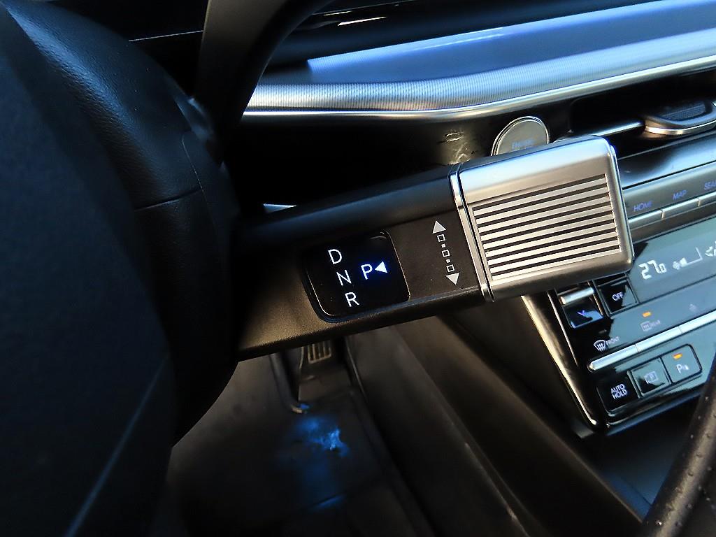 HYUNDAI Grandeur - Vista 10