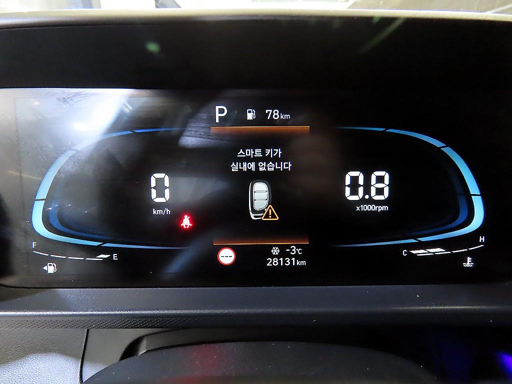 HYUNDAI Casper - Vista 9