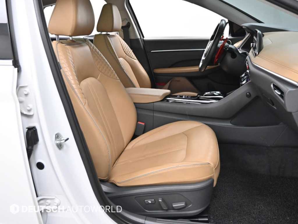 HYUNDAI Sonata - Vista 10