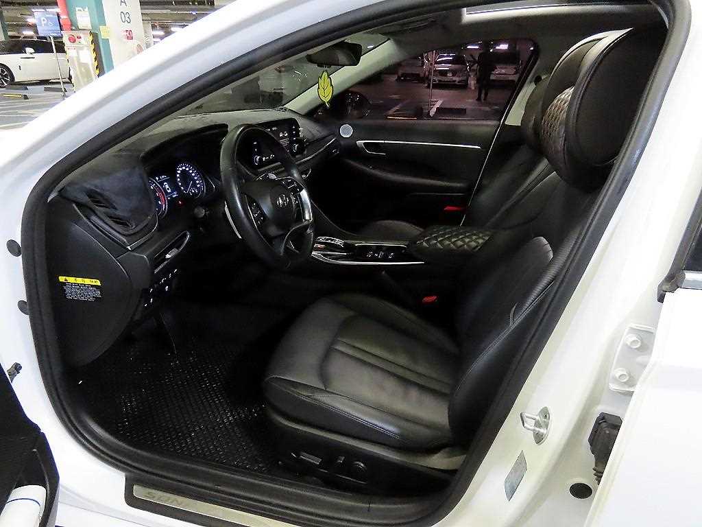 HYUNDAI Sonata - Vista 6