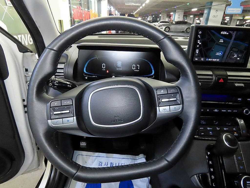 HYUNDAI Casper - Vista 8