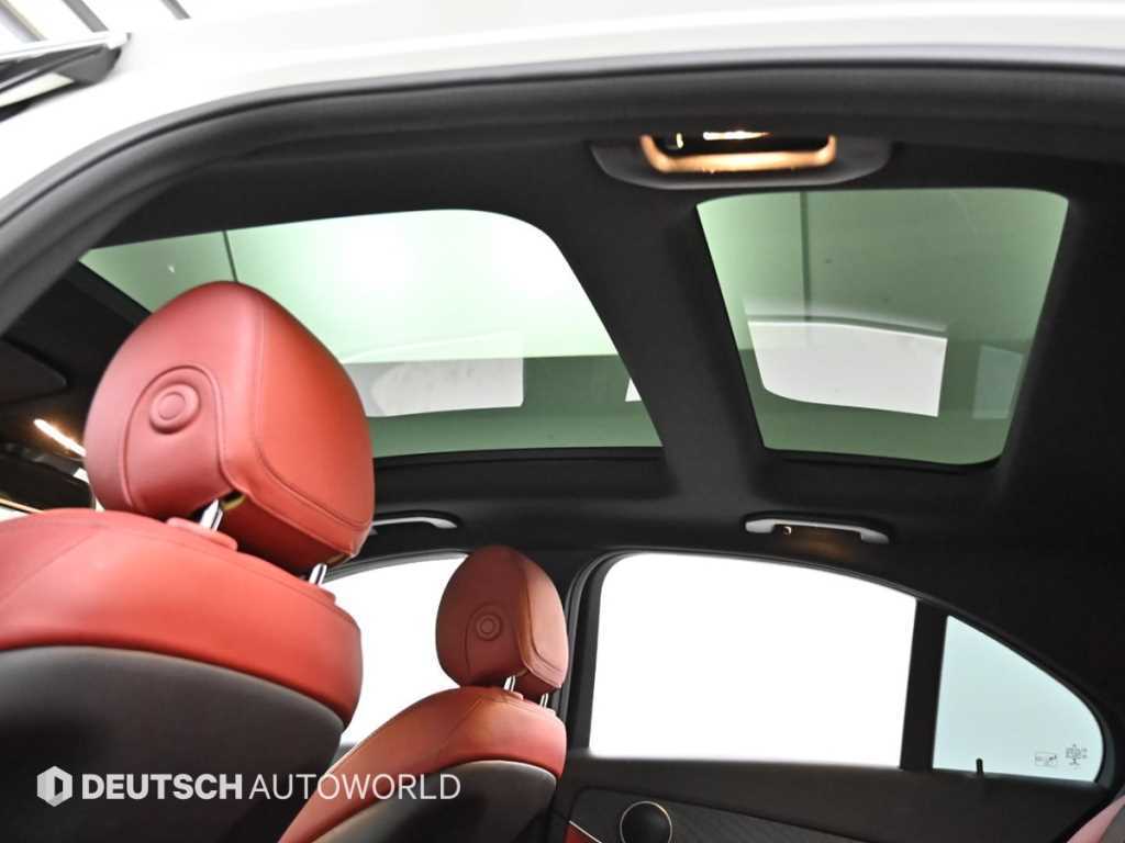 Mercedes Benz C Class 2016 Blanco - Importación desde Corea - HF Imports Iquique - Foto 19