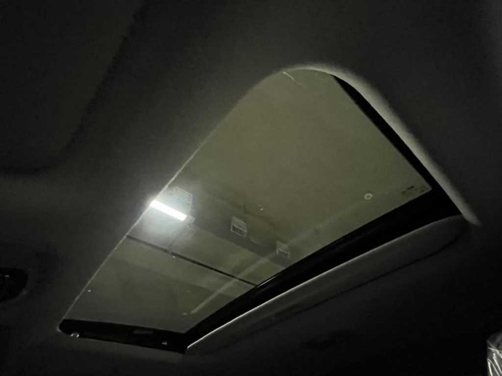 HYUNDAI Avante - Vista 6