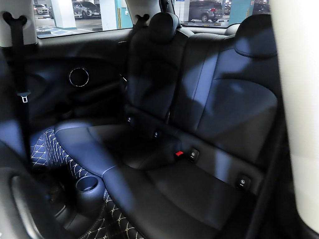 Mini Cooper - Vista 7