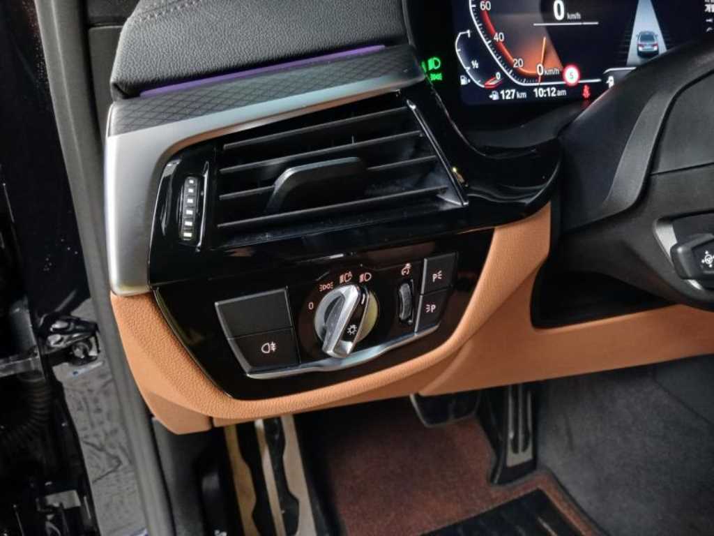 BMW 5 Series - Vista 12