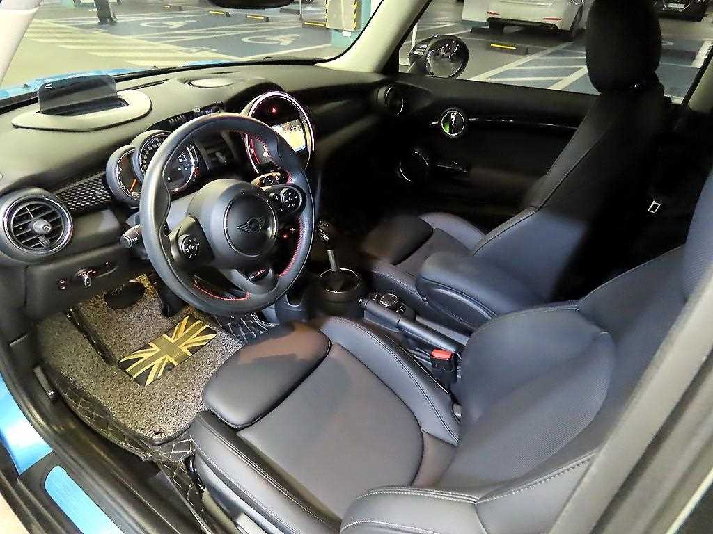 Mini Cooper - Vista 10