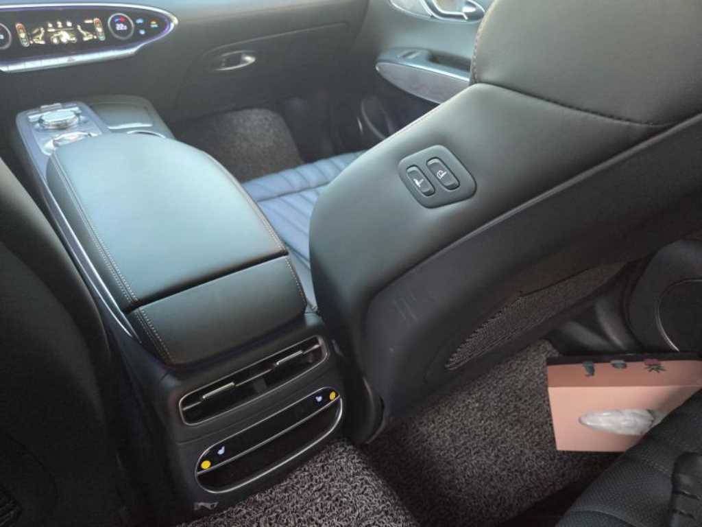 Genesis GV70 2021 Rojo - Importación desde Corea - HF Imports Iquique - Foto 18