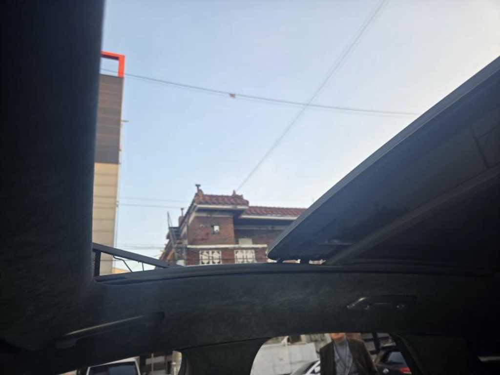 Genesis GV70 2021 Rojo - Importación desde Corea - HF Imports Iquique - Foto 15