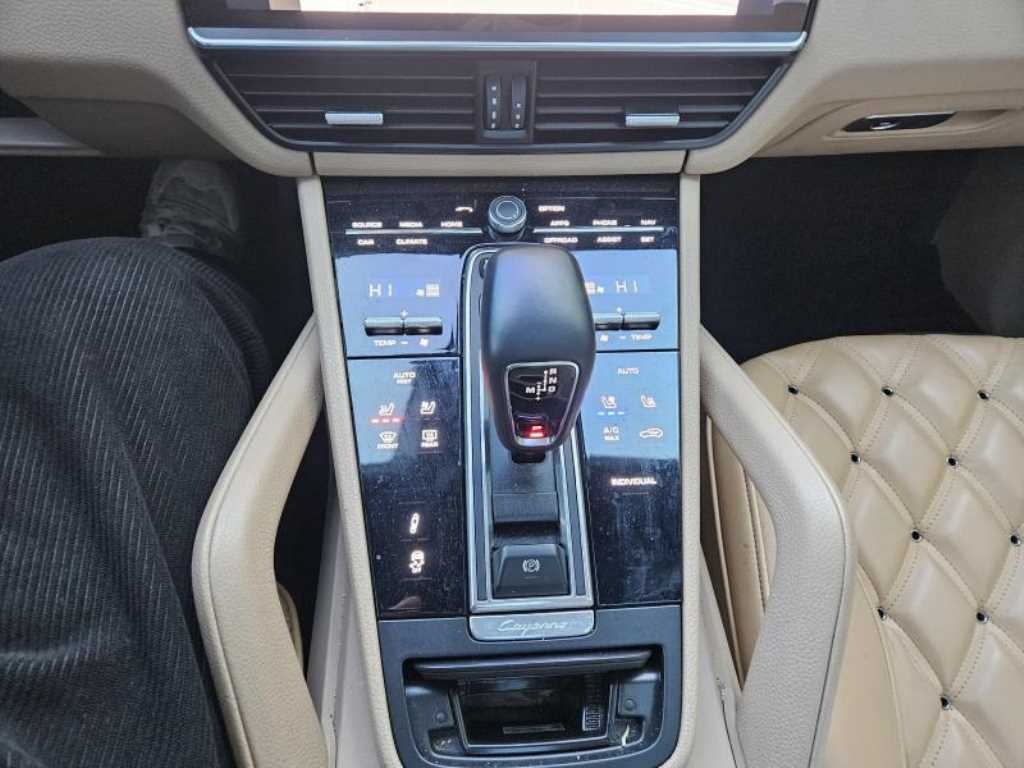 Porsche Cayenne - Vista 10