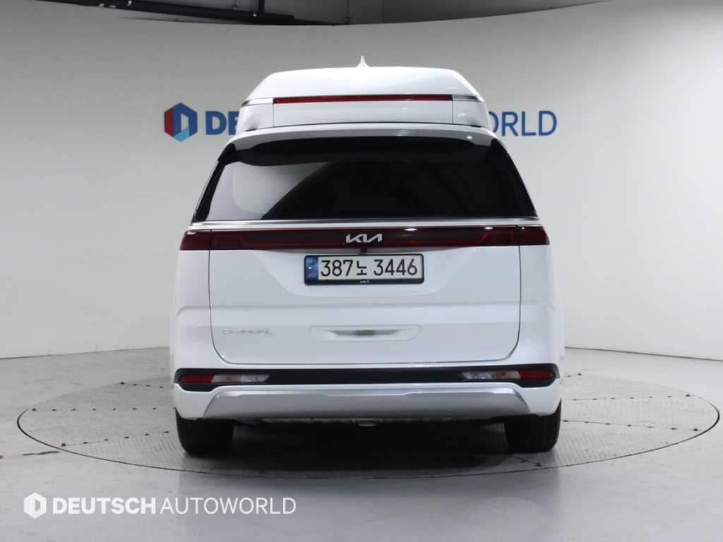 KIA Carnival - Vista 4