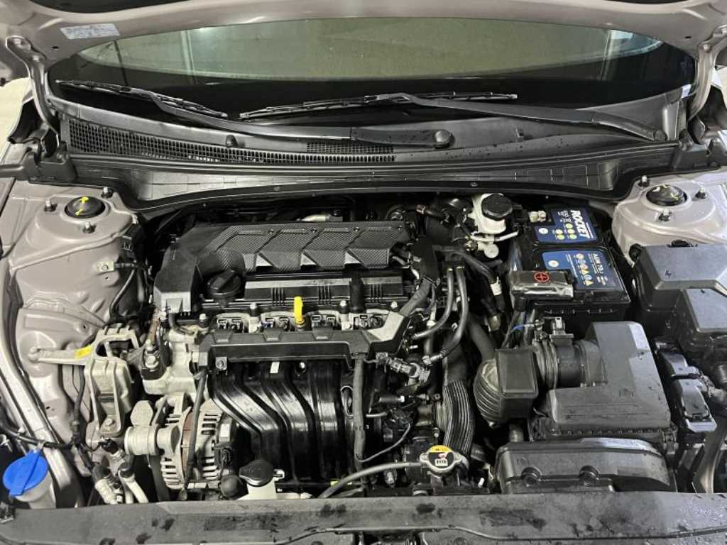 HYUNDAI Avante 2021 Gris - Importación desde Corea - HF Imports Iquique - Foto 16