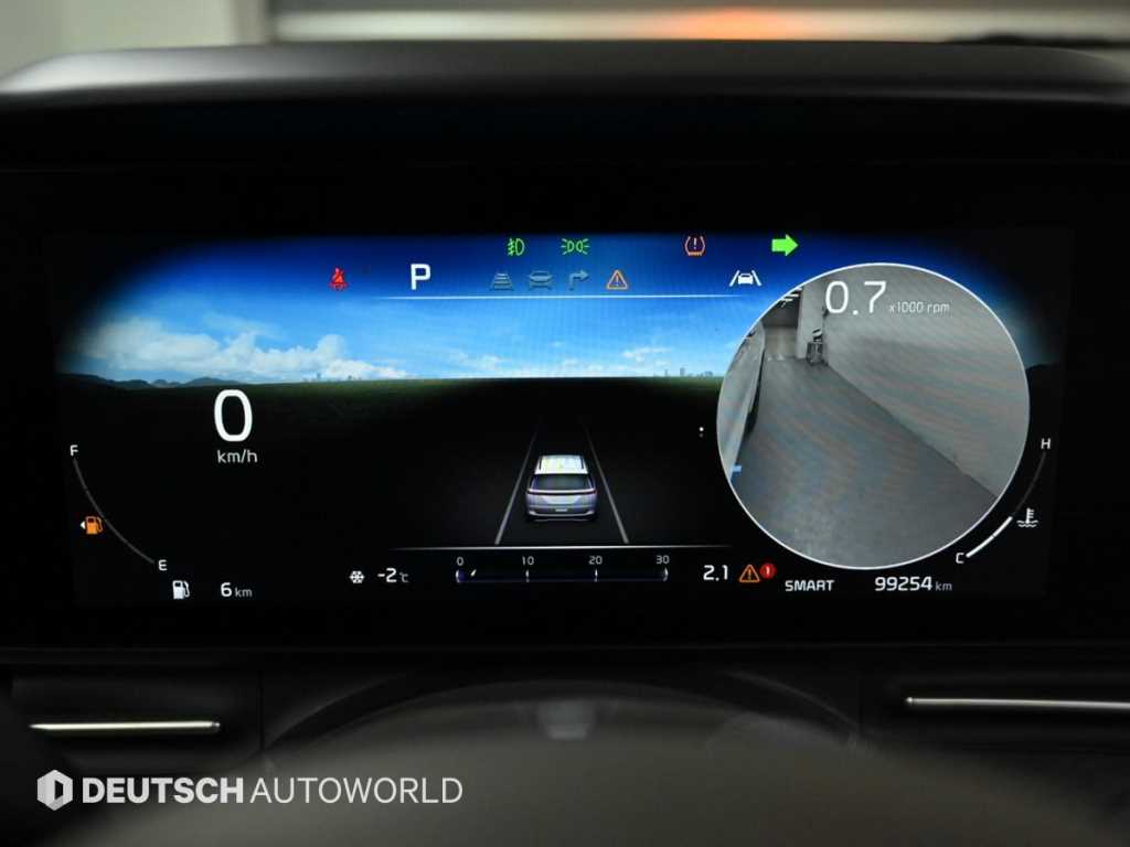 KIA Carnival - Vista 8